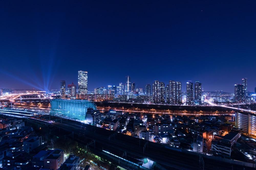Benikea Premier Hotel Yeouido Сеул Экстерьер фото